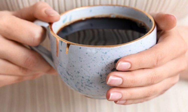 Cehii îl adaugă adesea în cafeaua lor. Provoacă diabet și înfunda vasele de sânge.